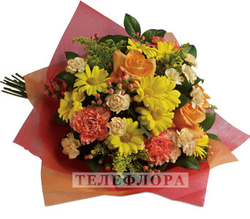 Букет цветов из роз, гвоздик и хризантем